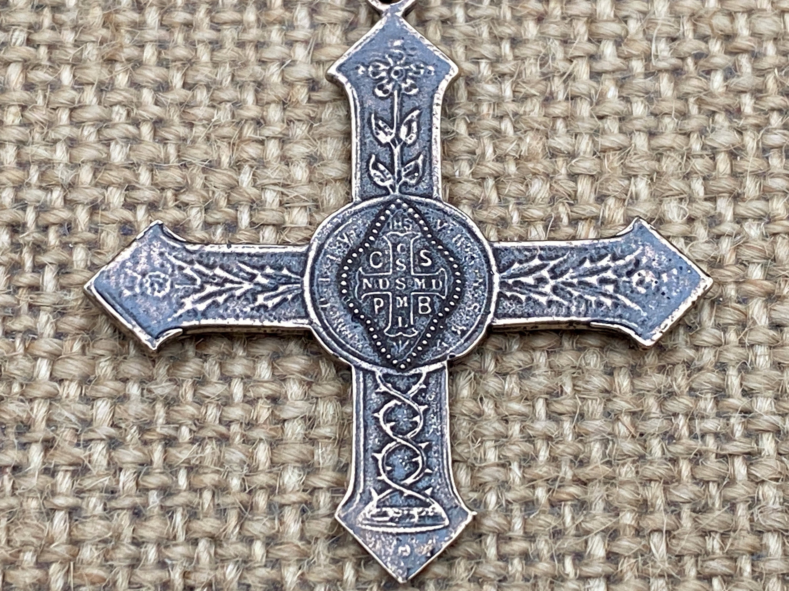 Handmade Antique Benedict Medal Cross Gold Cross Charm Set Of 20 In Silver,  Gold, And Black Crucifix Pendants For Catholic Jewelry Making From Uxkst,  $29.99