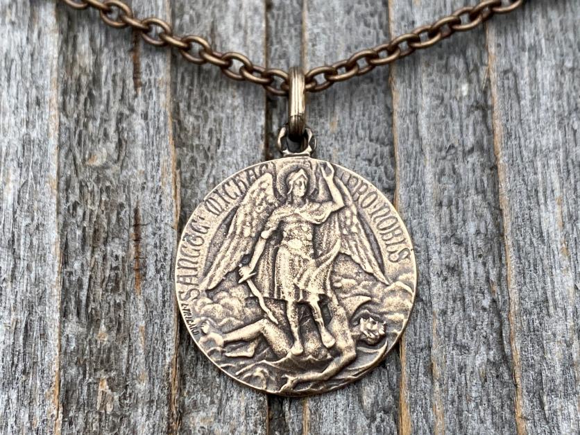 Silver Sigil of Archangel Michael Necklace | Buy online jewelry at  MeriTomasa