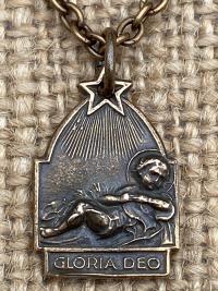 Bronze Small Gloria Deo Medal, Baby Jesus in the Manger Pendant, Antique Replica, Religious Christmas Necklace, Religious Christmas Jewelry