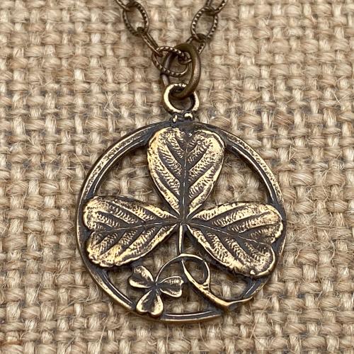 Bronze Shamrock St Saint Patrick Doctrine of Trinity Medal Necklace Irish St. Patrick Antique Replica Ireland Holy Trinity Chain Gift Unisex