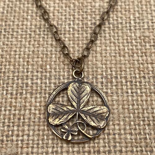 Bronze Shamrock St Saint Patrick Doctrine of Trinity Medal Necklace Irish St. Patrick Antique Replica Ireland Holy Trinity Chain Gift Unisex